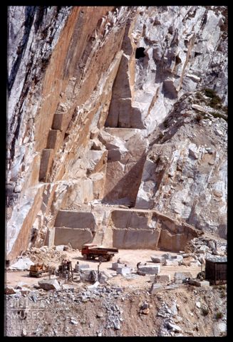Le cave di marmo a Carrara