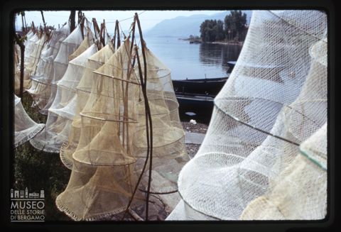 Nasse da pesca a Pescarenico