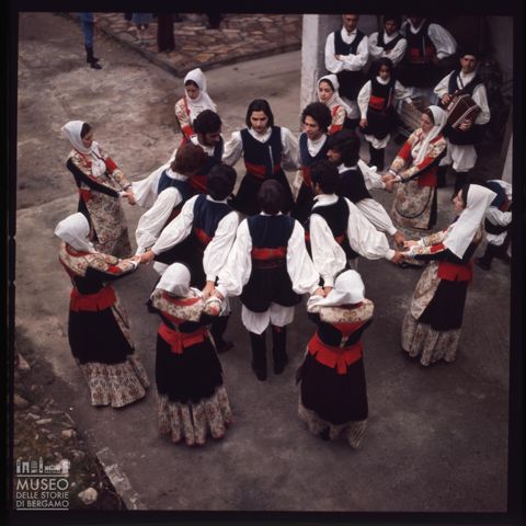 Danza nuziale a Siniscola