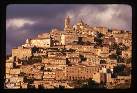 Veduta di Trevi