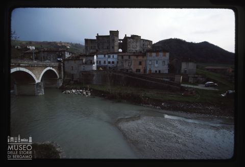 Veduta di Belforte all'Isauro