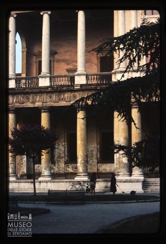 La piazza Giacomo Matteotti a Vicenza
