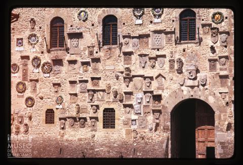 La facciata del Palazzo dei Vicari a Scarperia