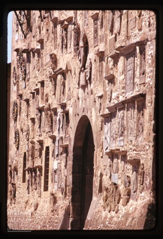 Particolare della facciata del Palazzo dei Vicari a Scarperia