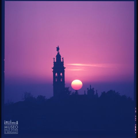 Veduta di Bergamo al tramonto
