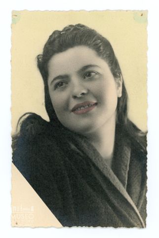 Ritratto di giovane donna