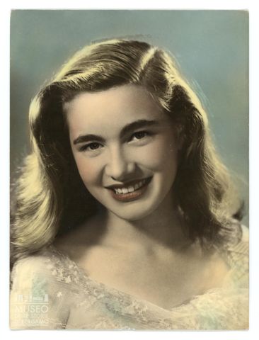 Ritratto di giovane donna