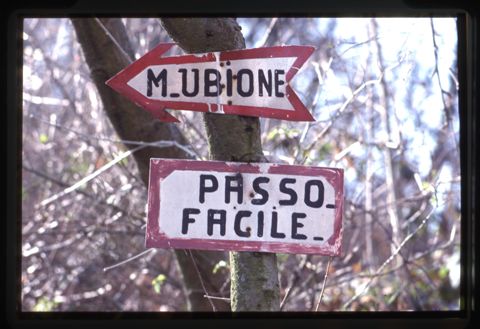 Indicazioni per il Monte Ubione e il Passo Fagile