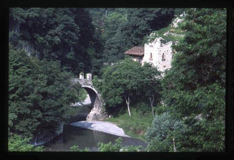 Il ponte di Attone