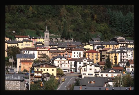 Piazza Brembana