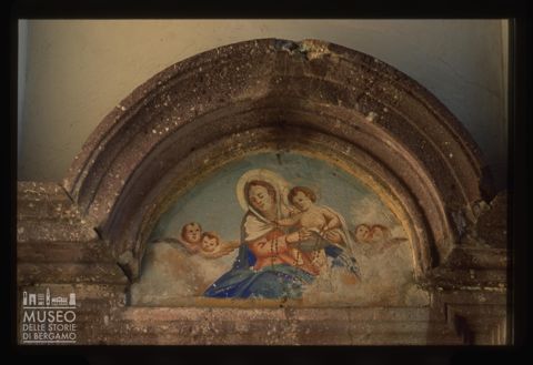 Lunetta sacra dipinta
