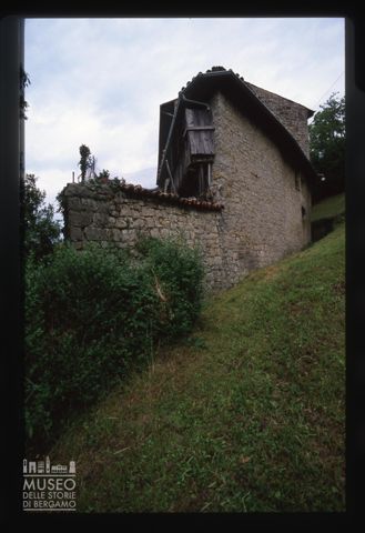 Edificio rurale nel borgo di Grimoldo