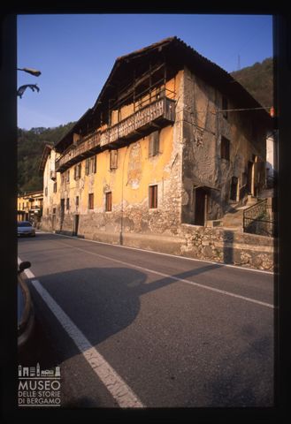 Antica casa contadina a Zogno