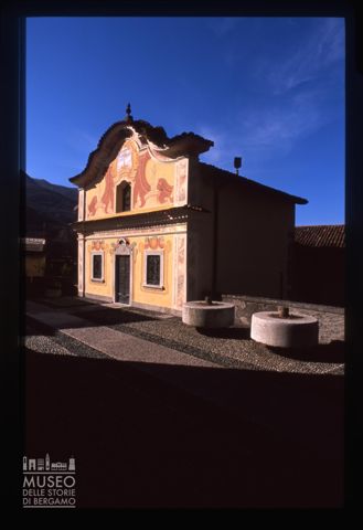 Il Battistero di San Lorenzo Martire a Zogno