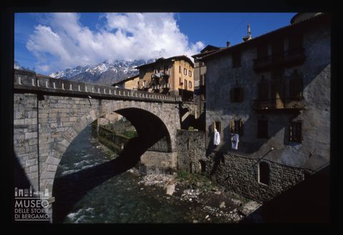 Casa dei Piccinelli a San Giovanni Bianco