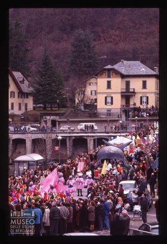Sfilata di carnevale a San Giovanni Bianco