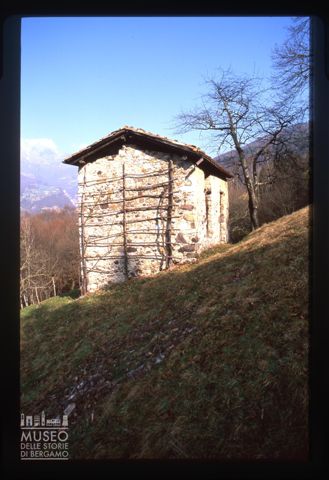 Antica baita a Grumo