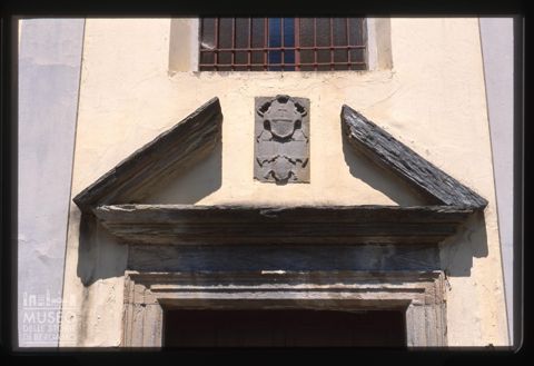 Particolare della Chiesa di San Rocco a Lenna