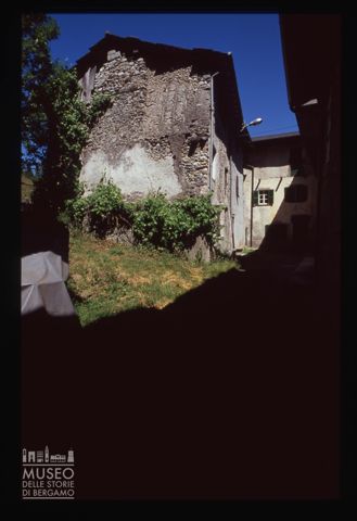 Antico edificio nel Cantone San Francesco