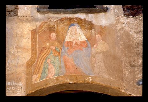Affresco sopra il portico del Curto