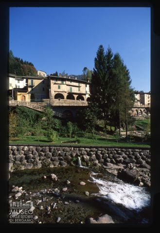 Strada Porticata di Averara
