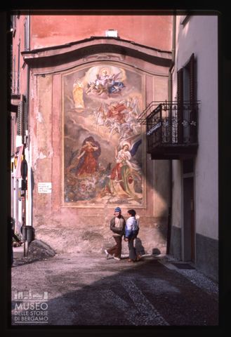 Affresco in piazza Vittorio Emanuele a Branzi
