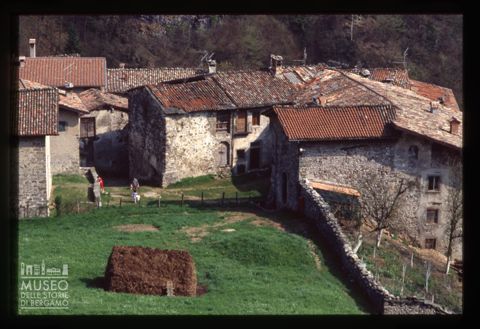 Cornello dei Tasso