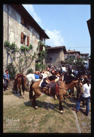 Manifestazione folcloristica a Cornello dei Tasso