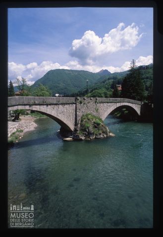 Il ponte San Nicola a San Pellegrino Terme