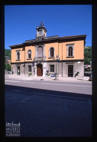 Palazzo sede dell'Info Point a San Pallegrino Terme