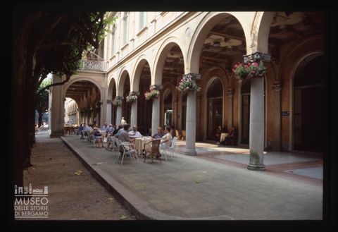 Scorcio esterno della stazione termale di San Pellegrino