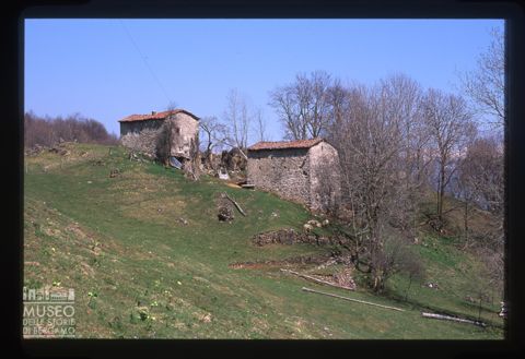 Paesaggio con cascine