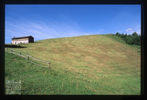 Paesaggio con cascina a Spettino