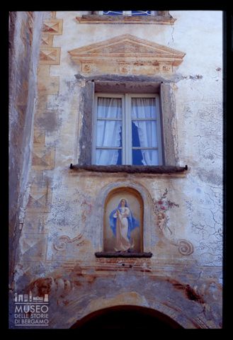 Particolare della Ca' Coerì a Santa Brigida