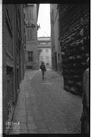 Scorcio di piazza Terzi