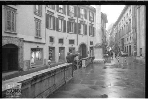 Veduta di via Sant'Alessandro
