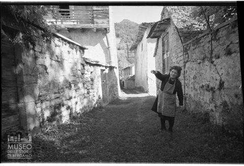 Scena di vita quotidiana in Valle Imagna