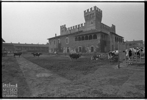 Castello di Malpaga