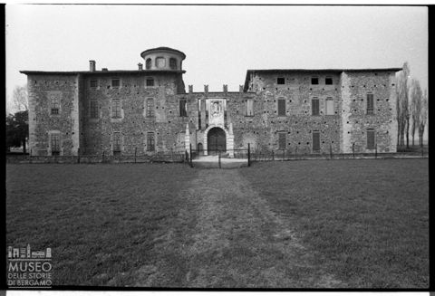 Castello Martinengo Colleoni a Cavernago