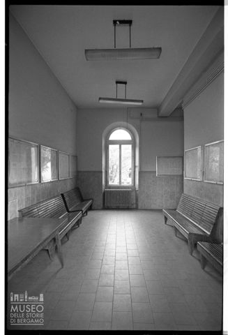 Veduta interna della stazione di Magenta