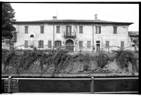 Villa signorile nel Parco del Ticino