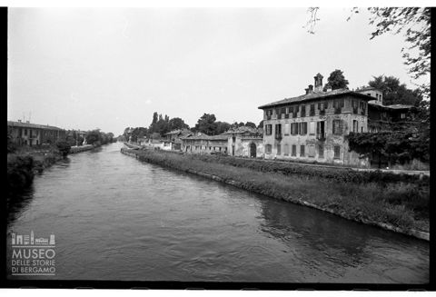 Paesaggio lungo il Naviglio Grande