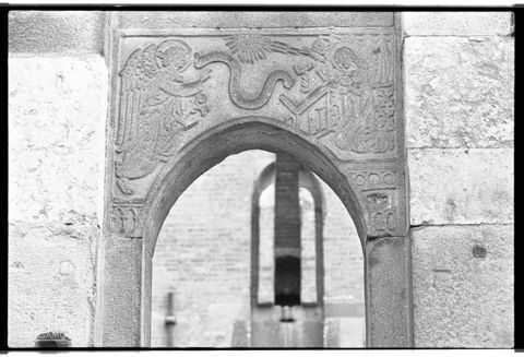 Fregio decorativo dell'ingresso meridionale al Castello Visconteo di Pavia