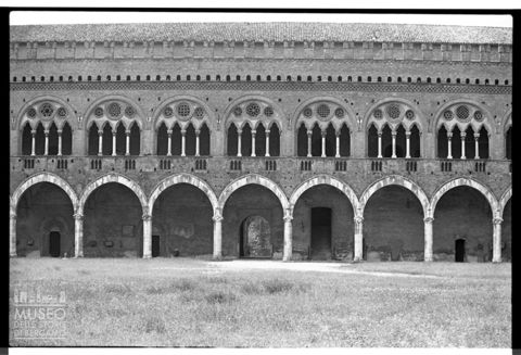 Corte interna del Castello Visconteo di Pavia