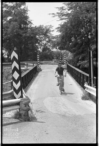 Ciclista a Turbigo