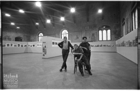 Ritratto di tre allestitori della Mostra di Fotografia Europa 1968