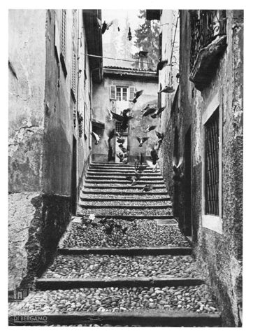 Stradina gradinata su via Borgo Canale