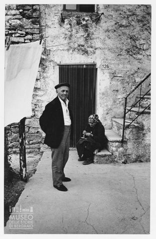 Scena di vita quotidiana in Valle Imagna