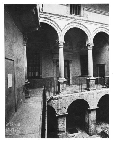 Ritratto di ragazzina in via Donizetti