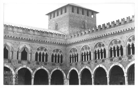 Corte interna del Castello Visconteo di Pavia